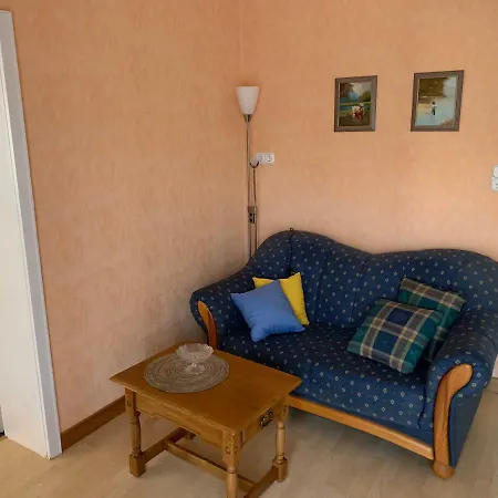 Privatpension Haus Kiesel Apartamento *